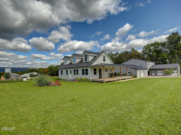 Charming New Home on 10+ Acres with Scenic Mountain Views!
