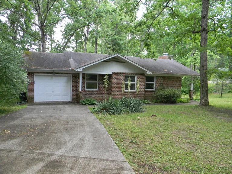 Charming Home in the Desirable Uplands Village