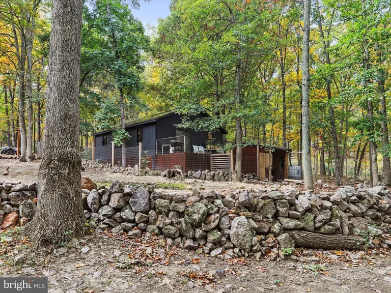 Mountain Retreat: Your Serene Escape