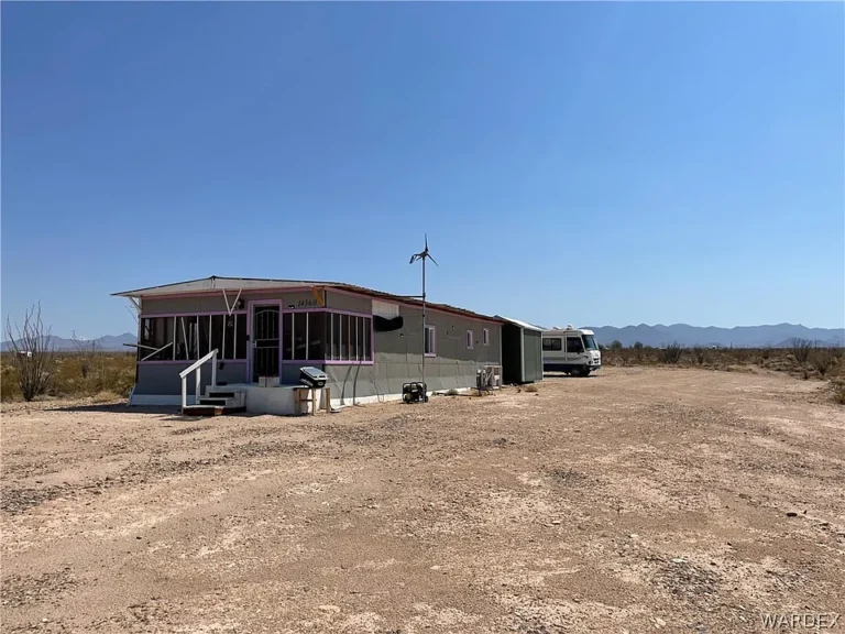 PRICE REDUCED! Off-Grid Homestead on 2.35 Acres in Yucca, AZ $35,000