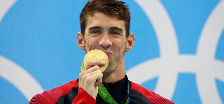 Michael Phelps’ wife is former Miss California – see the pics