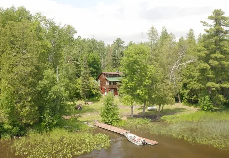 Enjoy mesmerizing sunrises and moonrises on 3.9 acres with 261 ft of east-facing shoreline. $184,000