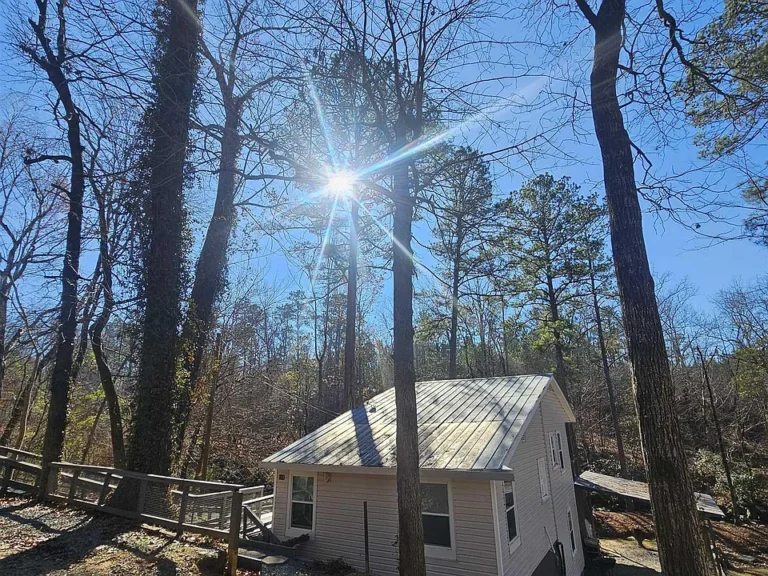 Discover your own mountain retreat in this charming 3-bedroom, 2-bathroom cottage. $181,000