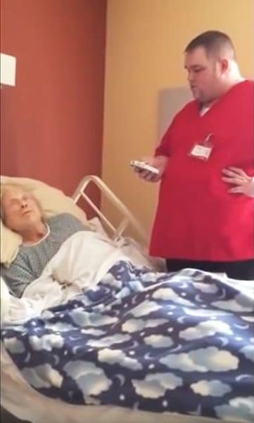 Maria is dying. Then carer takes something out of his pocket and fulfills her last wish.