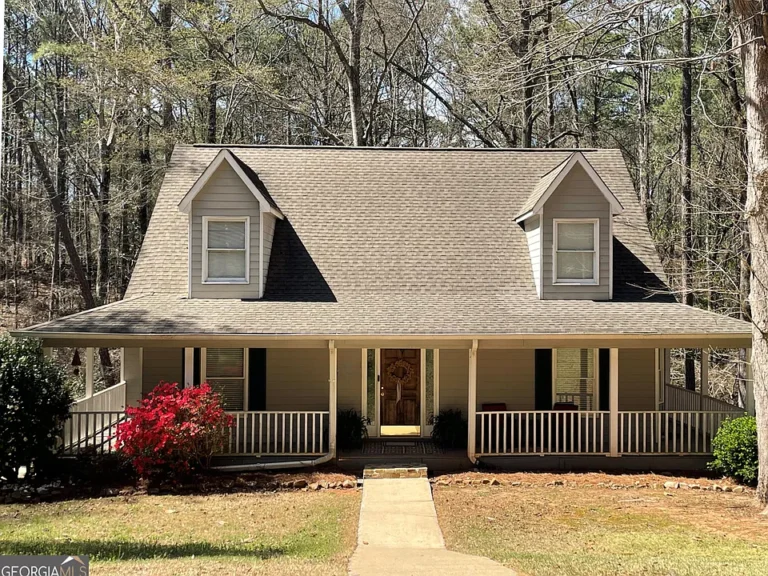 Great Location, Great Home – Over 1900 sq ft Finished Space with Potential! $175,000