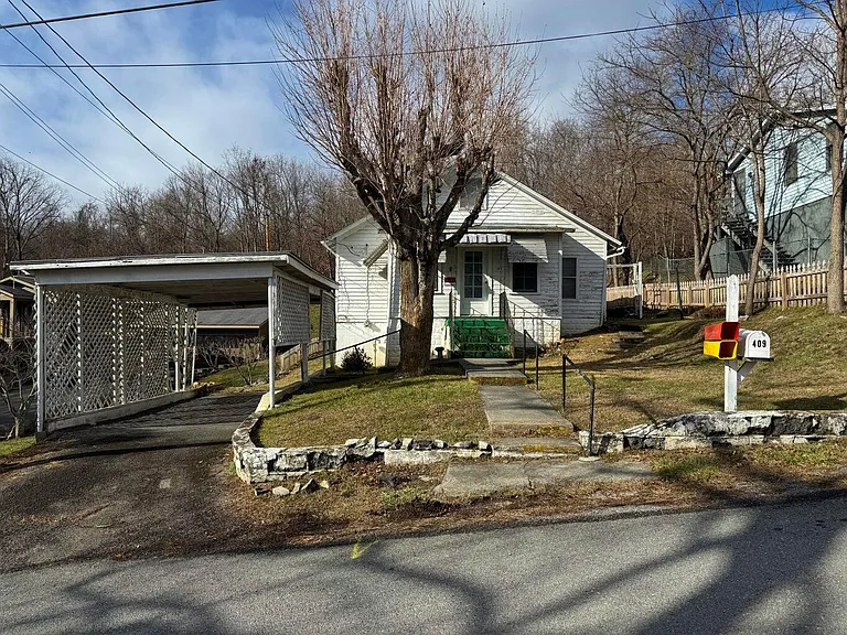 Amazing location in Lewisburg, $114,000