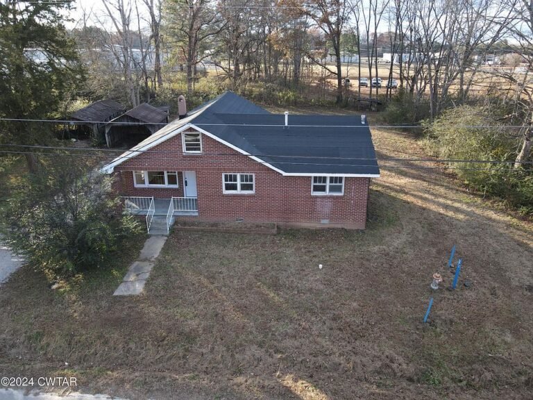 Charming 3-Bedroom, 1.5-Bath Home Ready for TLC $59,500