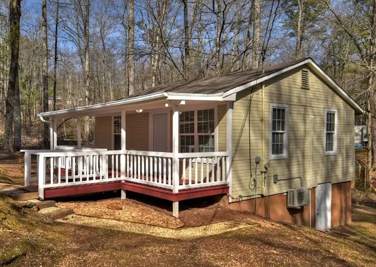 This adorable 2-bedroom, 1-bath cottage is the perfect blend of comfort and charm. $189,777