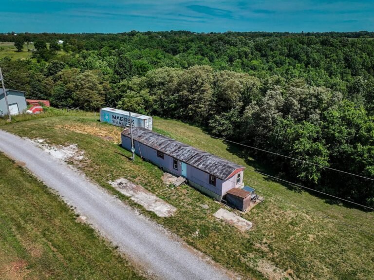 3-Bedroom Home on 11.15 Acres in Brooksville, Kentucky