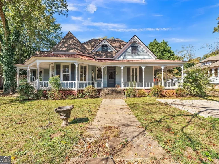 Classic Beauty with Tons of Potential! $180,000