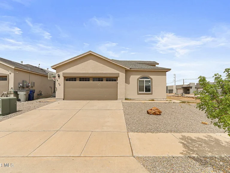 4 Bed | 2 Bath | Corner Lot | Solar Panels | Move-In Ready! $240,000