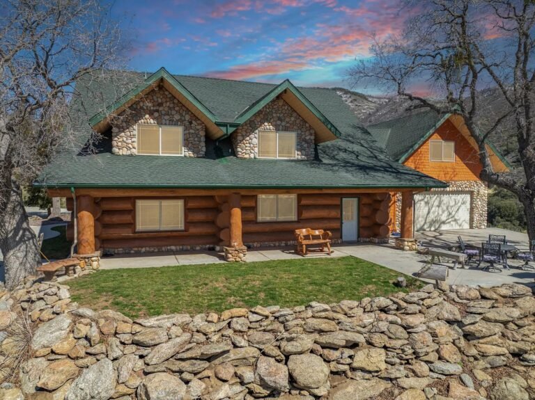 5-Bedroom Custom Log Home on 20+ Acres in Tehachapi, California