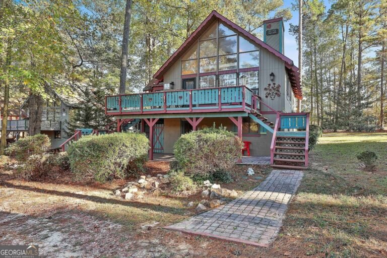 Charming 3-Bedroom Chalet for Sale in Pine Mountain, Georgia