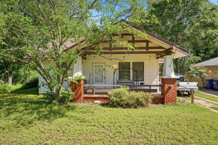 3 Bed | 1.5 Bath | Sunroom | Large Backyard | Security System $116,900