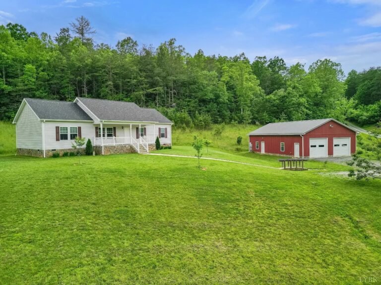 3-Bedroom Home on 50 Acres in Cana, Virginia