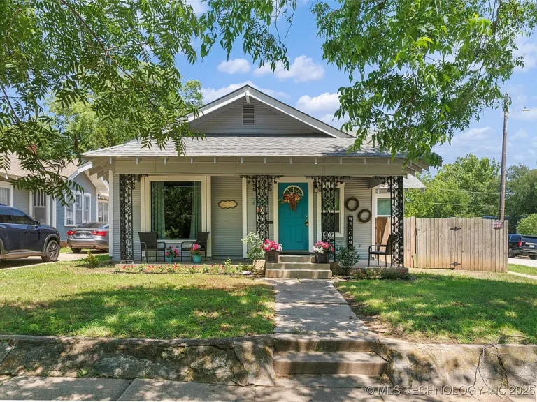 Timeless Charm Meets Modern Comfort on D Street NW $159,900