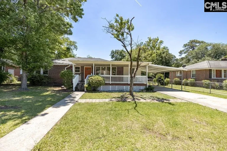Charming Mid-Century Brick Ranch in Northeast Columbia $189,900