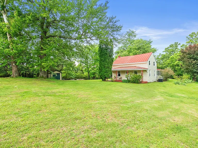 Welcome to this timeless farmhouse nestled on nearly 5 acres along one of Amherst County’s most scenic drives. $349,900