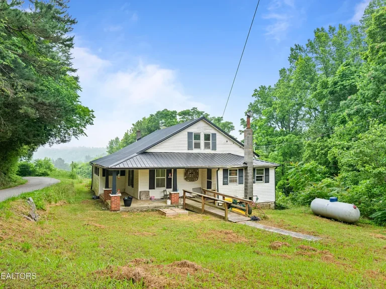 Charming Farmhouse Fixer-Upper – Full of Potential! $175,000