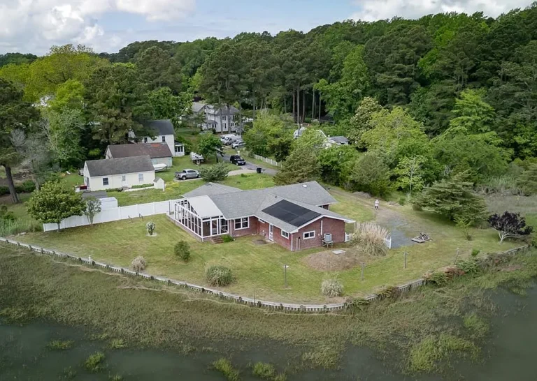 Waterfront Handyman Special – Seller Financing Available!  3 Bedrooms | 2.5 Bathrooms | 2,077 Sq Ft | Incredible Potential $199,950