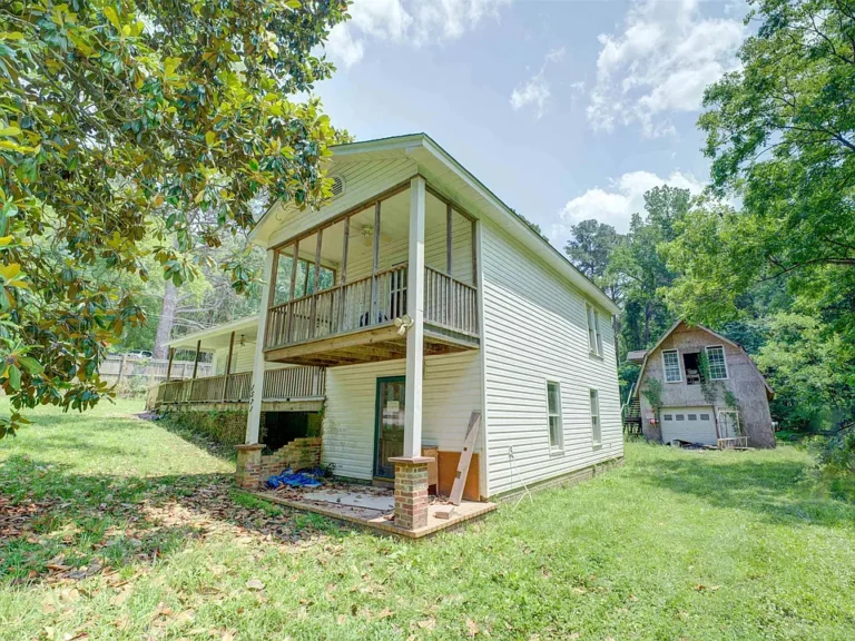 Opportunity Awaits at 1571 Jerome Drive – 3 Spacious Lots & Endless Potential! $109,000
