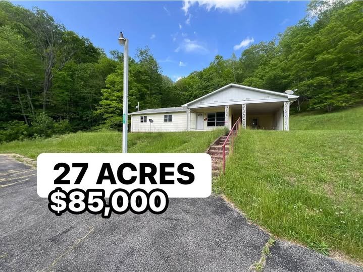 Land with Home and Outbuildings in Duck, West Virginia
