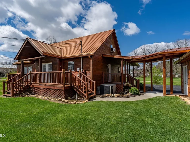 Cozy Mountain Cabin with Scenic Views – Move-In Ready in Northeast Tennessee  $299,000