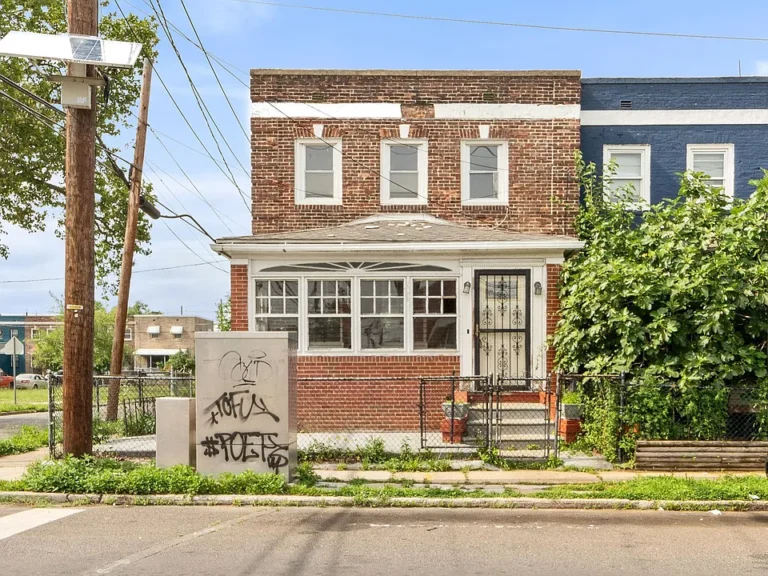 Spacious & Extra-Wide End Row in Desirable Morgan Village! $99,999