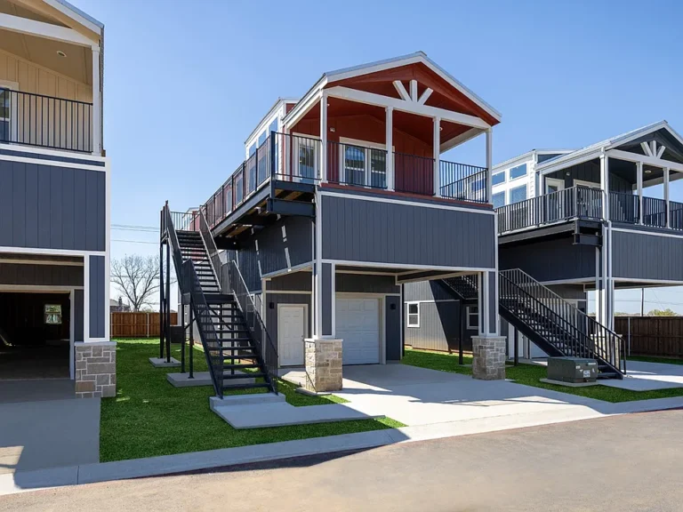 Welcome to Estancia Toro Perezoso – Affordable Luxury in Oak Point $139,000