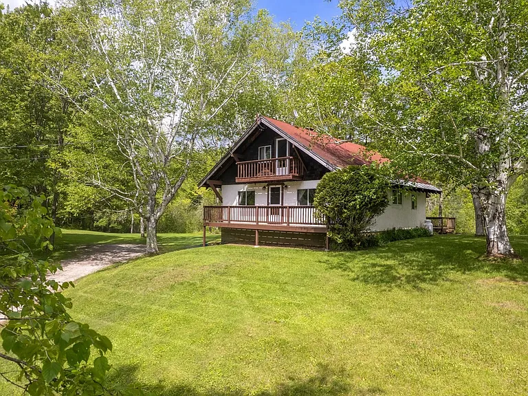 Welcome to your serene mountain retreat—where nature surrounds you and convenience is just a short drive away. $275,000
