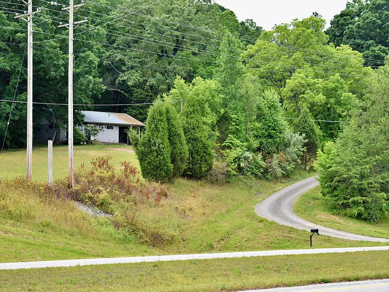 heck out this handyman’s special on almost 3 acres of land (2 parcels). $100,000