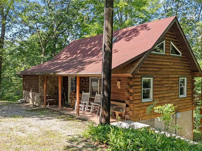 Charming 27.5-Acre