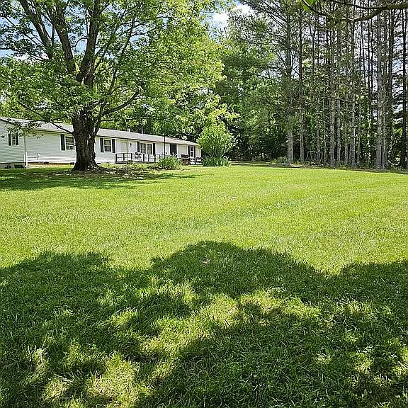 Three Bedrooms, 2 full size bathrooms, extra-large kitchen, $149,500