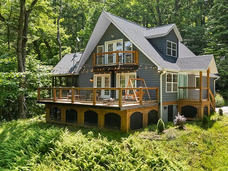 Located less than 5 miles from the heart of Highlands, NC,