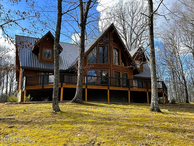 Majestic Jim Barna Log Home with Breathtaking Mountain Views & Total Seclusion – A Rare Blue Ridge Treasure!