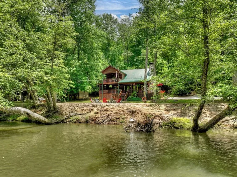 Riverfront Turn-Key Cabin Retreat — Fully Furnished and Ready to Enjoy!