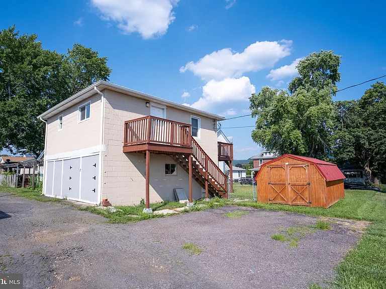 Discover this unique opportunity in a convenient Cumberland location! $64,900