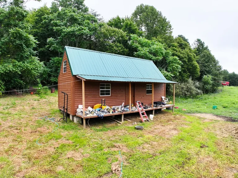50± Acre Kentucky Farmstead – Privacy, Recreation & Modern Convenience $209,000