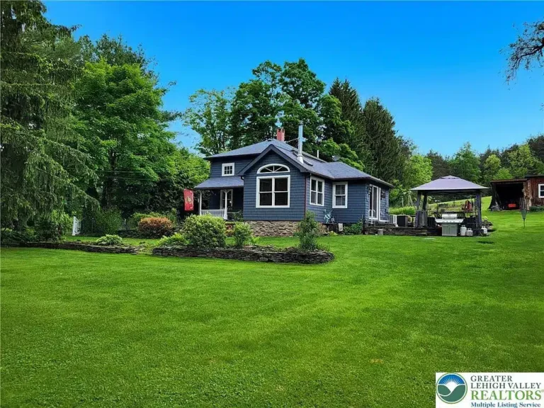 Private Mountain Retreat on 36+ Acres – Scenic Streams, Trails, and Modern Rustic Living