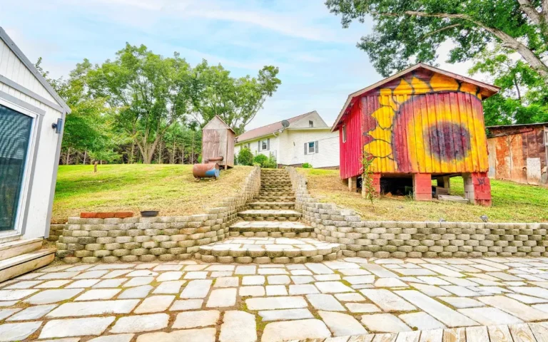 Love the property! Five acres in NC with multiple outbuildings. $315,000