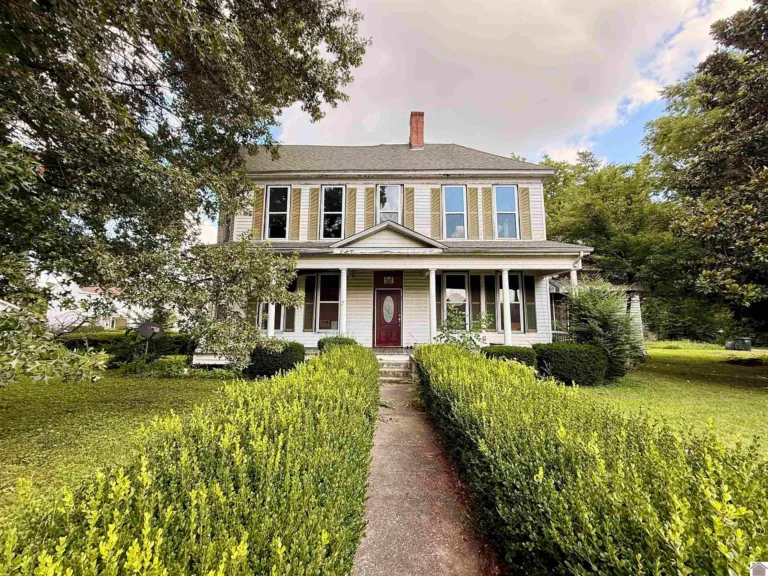 Fixer-Upper Opportunity: Spacious Home with Endless Potential. $59,900