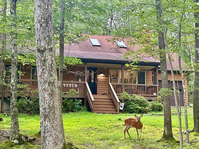 Welcome to ‘Evening Shade’, a charming, $310,000