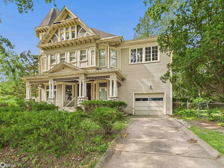 Own a Piece of Keokuk History  Immaculate 1902 Architectural Masterpiece $169,900