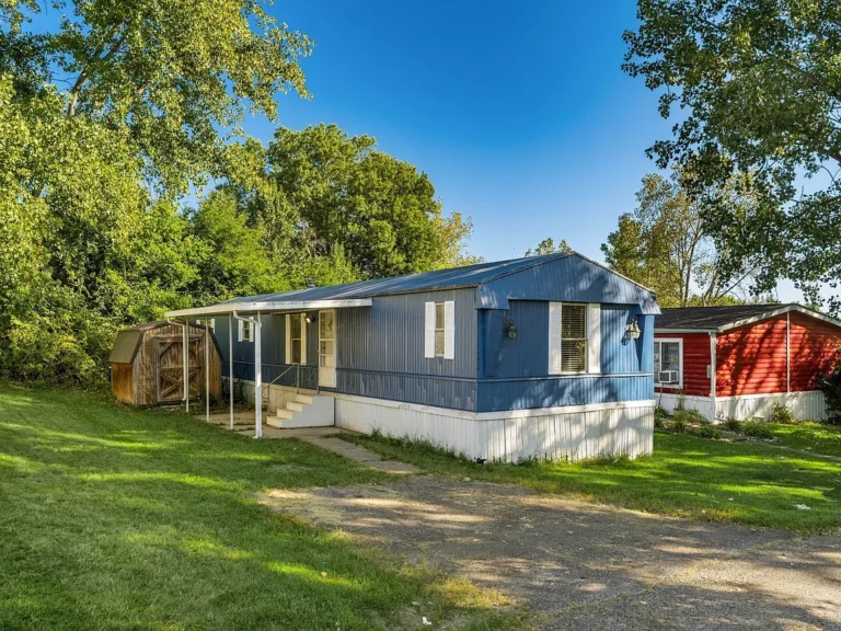 Spacious 3-Bedroom, 2-Bath Home with Modern Updates & Move-In Ready Appeal!