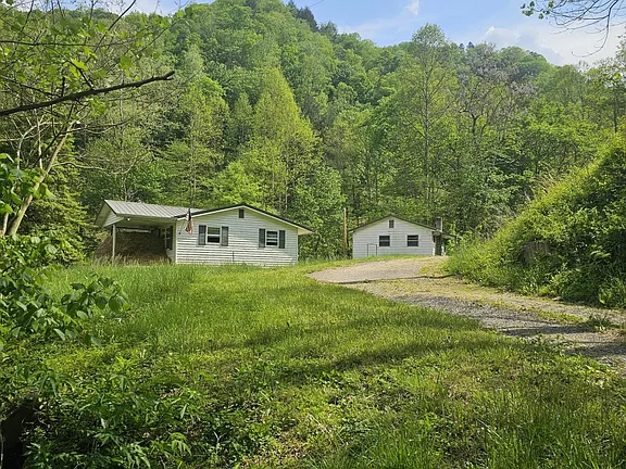 Rare 110‑Acre Mountain Estate