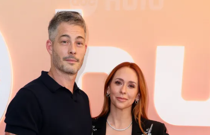 Jennifer Love Hewitt and Husband Celebrate 12 Years