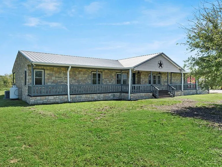 A Place to Call Your Own: Comfort and Flexibility Await