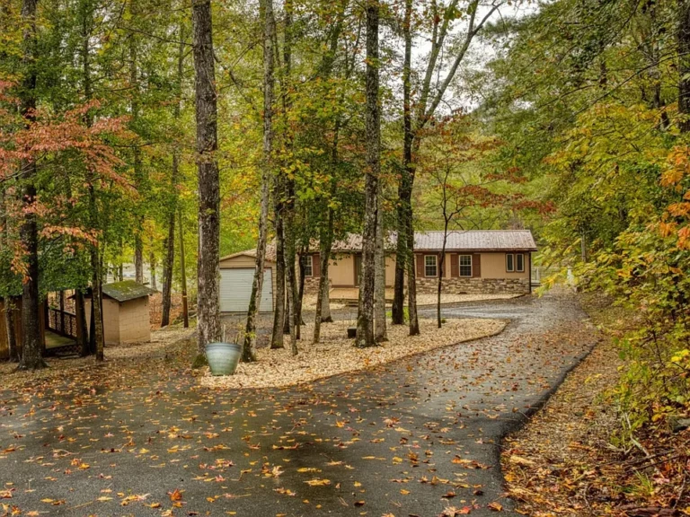 Cozy 3BR/2BA Home on Nearly 1 Acre in Lake Trenton’s Gated Community