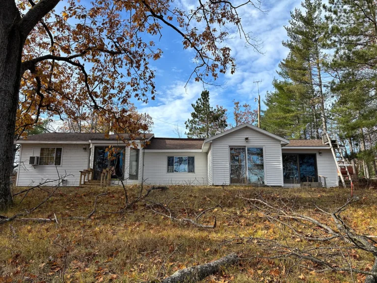 Perfect Hunting Camp or Year-Round Retreat