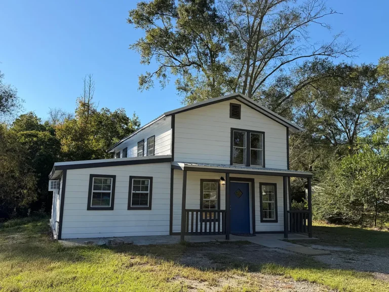 Charming Country Cottage with Modern Upgrades — A Cozy Gem Minutes from Downtown Hattiesburg